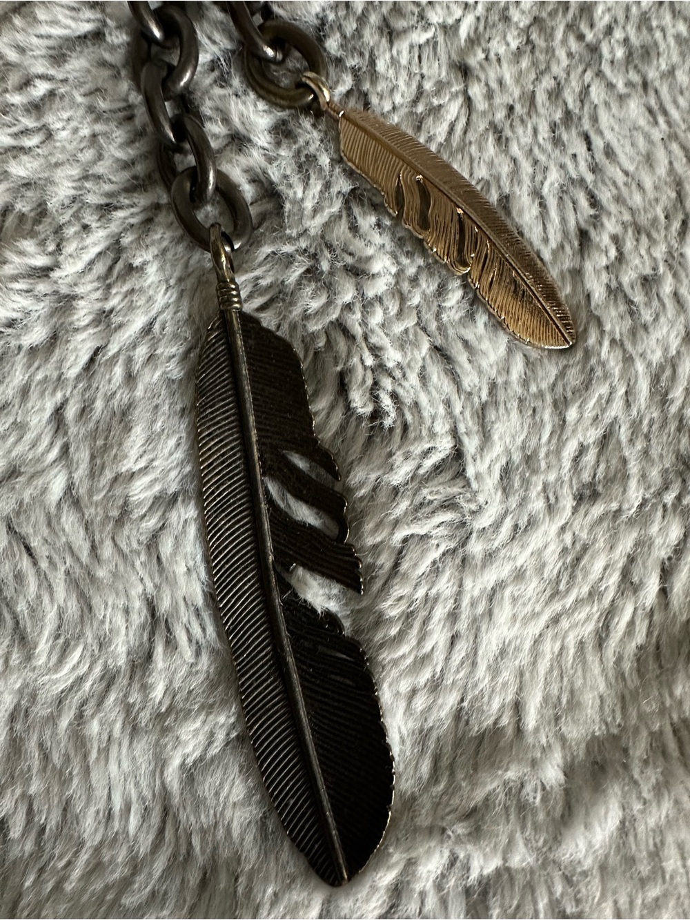 Coach Metal Feather Bag Charm Keychain - Picture 6 of 10